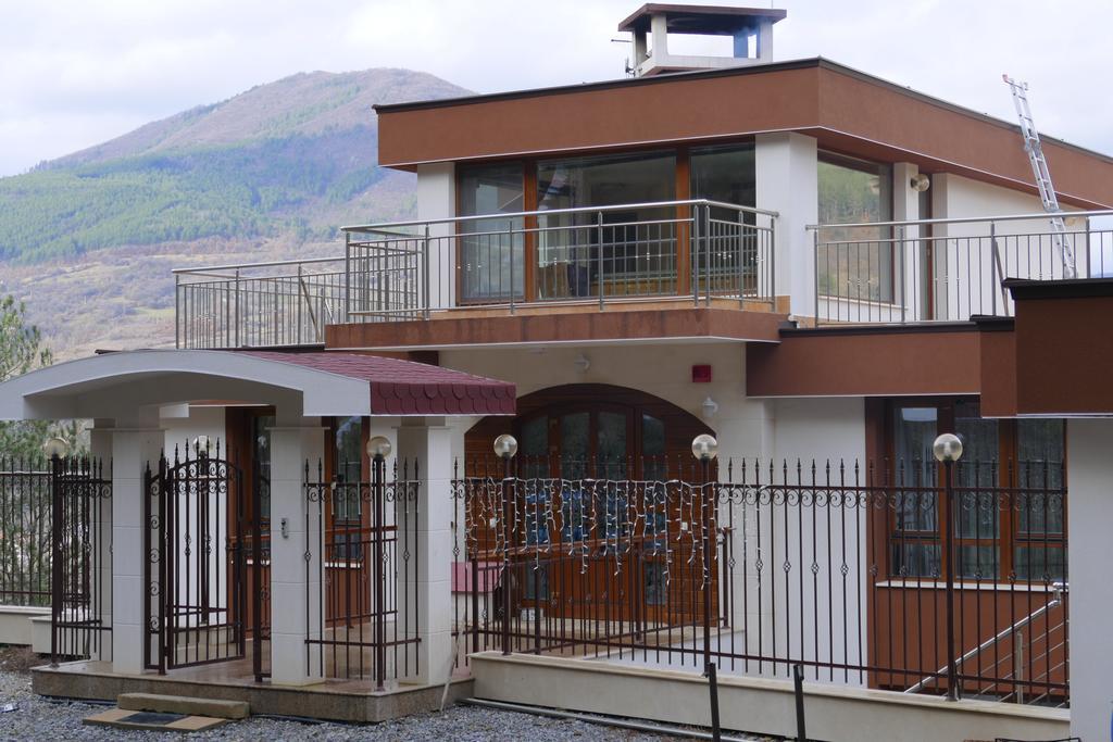 Mala Planina Guest House Iskrets Экстерьер фото