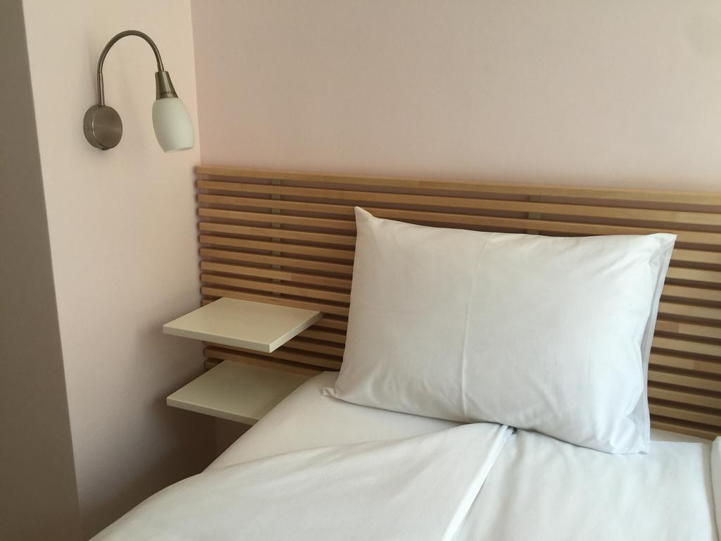 Mala Planina Guest House Iskrets Экстерьер фото