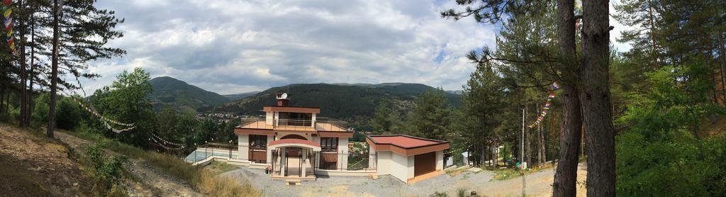 Mala Planina Guest House Iskrets Экстерьер фото