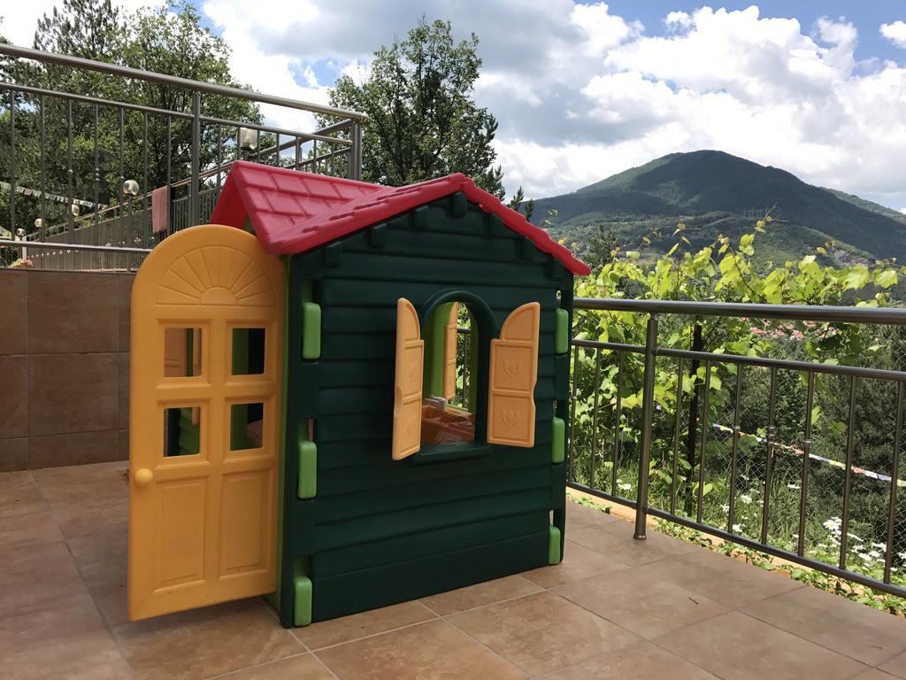 Mala Planina Guest House Iskrets Экстерьер фото