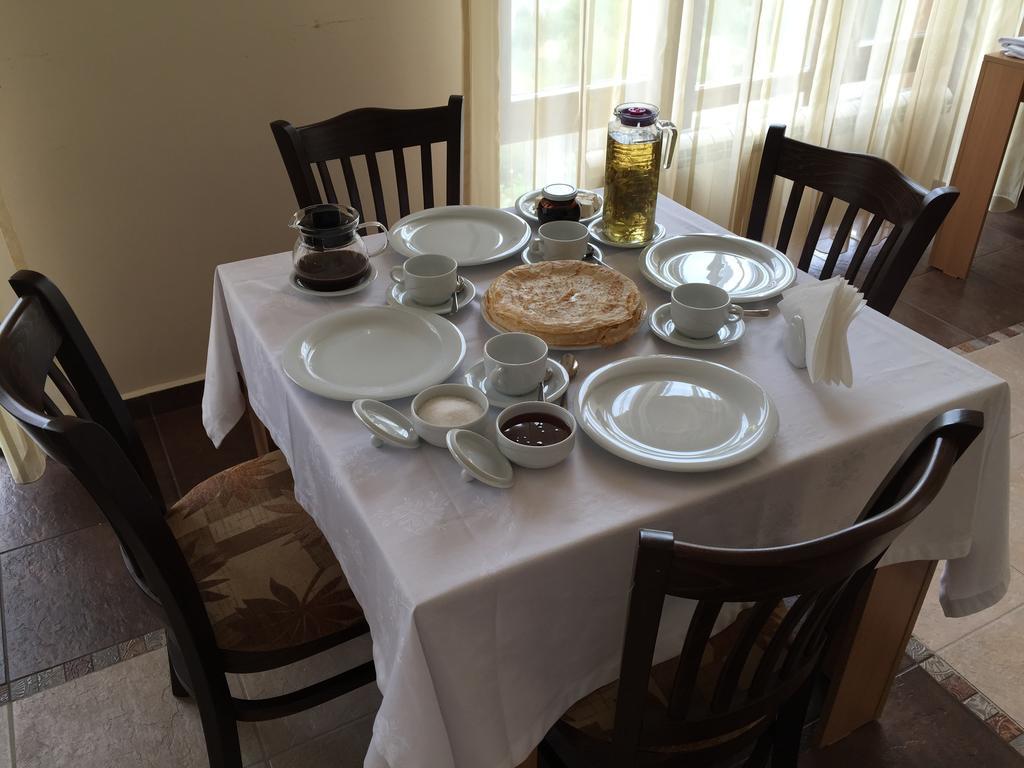 Mala Planina Guest House Iskrets Экстерьер фото